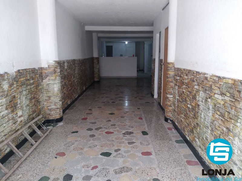Local en Arriendo en Santa Maria